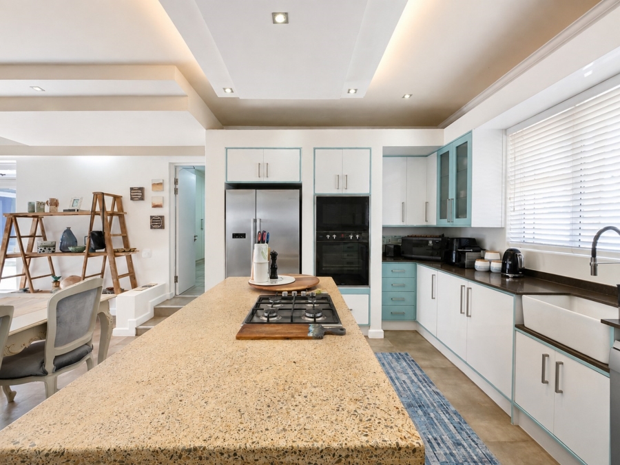 4 Bedroom Property for Sale in Marina Martinique Eastern Cape